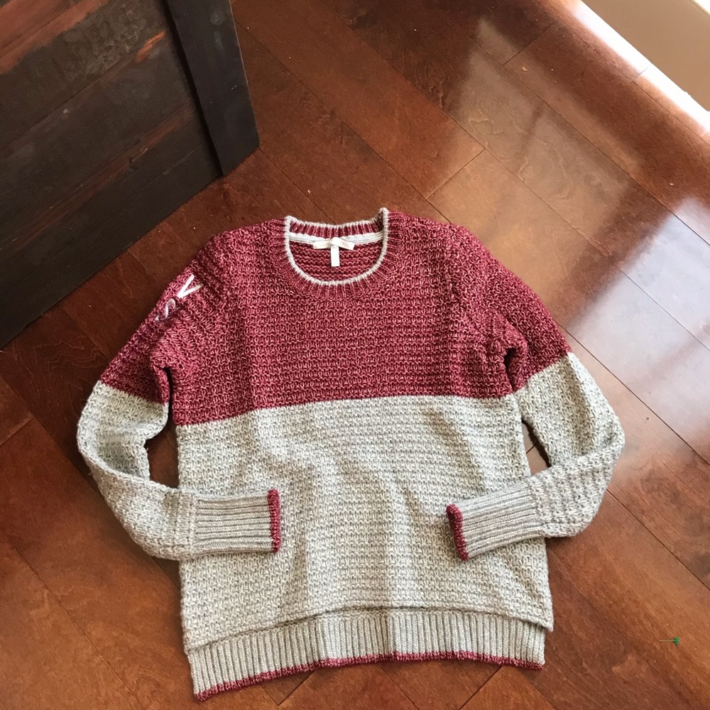 NEW - Victoria Secret thick knit sweater